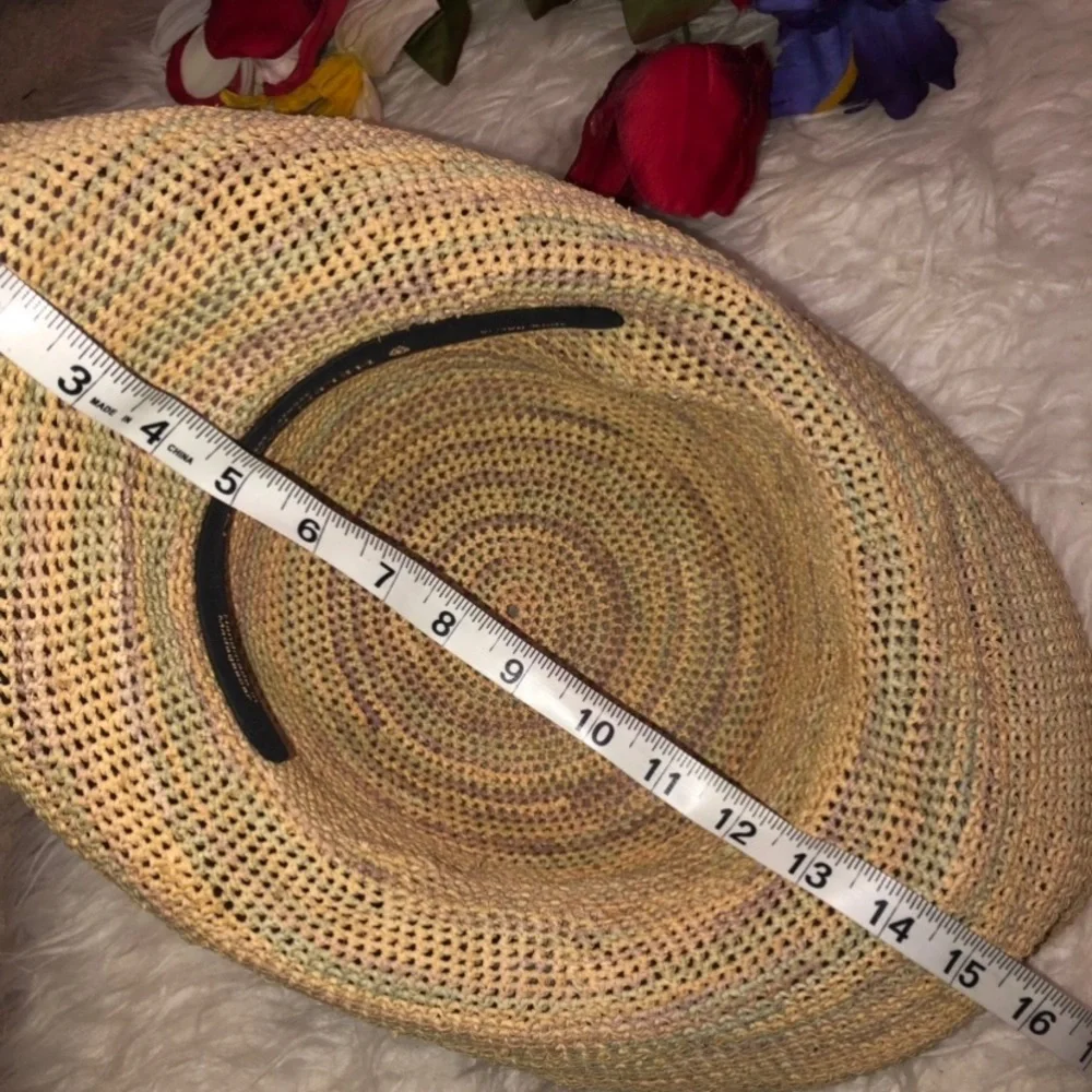 🌺unique gorgeous hat🌺 - Picture 7 of 10